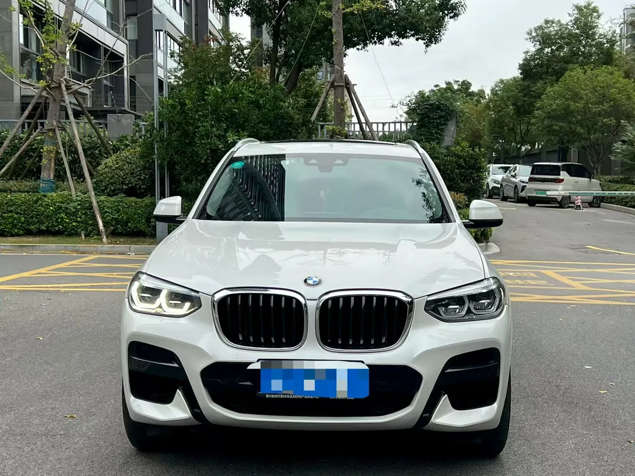 BMW 2020 X3 xDrive25i 2.0T M sports suit automatic gear 2