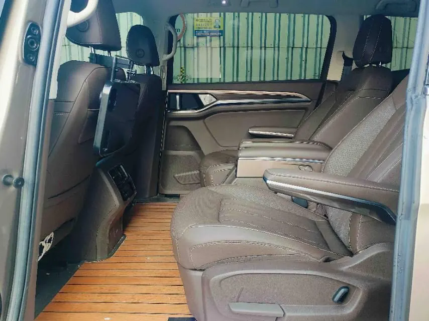 Volkswagen 2020 models of Viran (Viloran) 2.0TSI 330TSI Deluxe Edition Automatic Gear 5