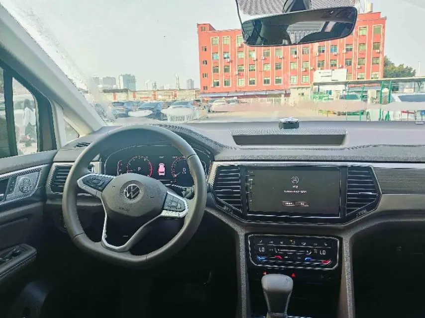 Volkswagen 2020 models of Viran (Viloran) 2.0TSI 330TSI Deluxe Edition Automatic Gear 7