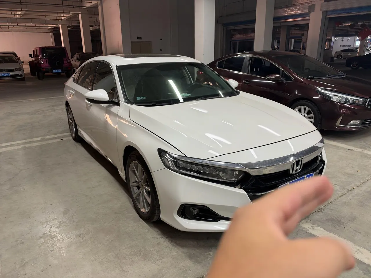 Honda 2022 10th Generation Accord 1.5T Stepless 260TURBO Deluxe Automatic Gear 2