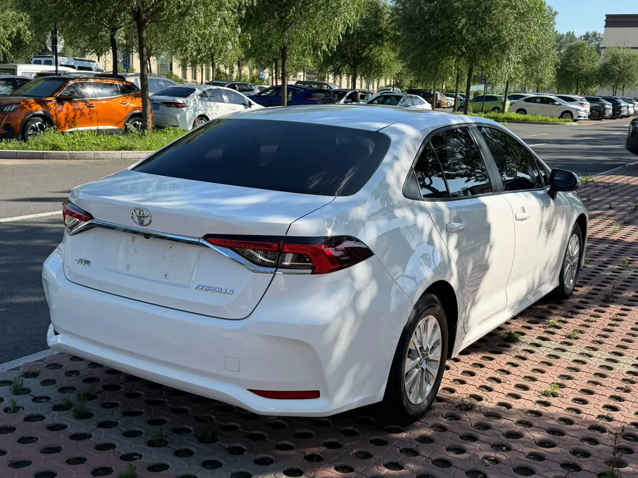 Toyota 2021 Corolla 1.5 Stepless Elite Edition Automatic Transmission 3