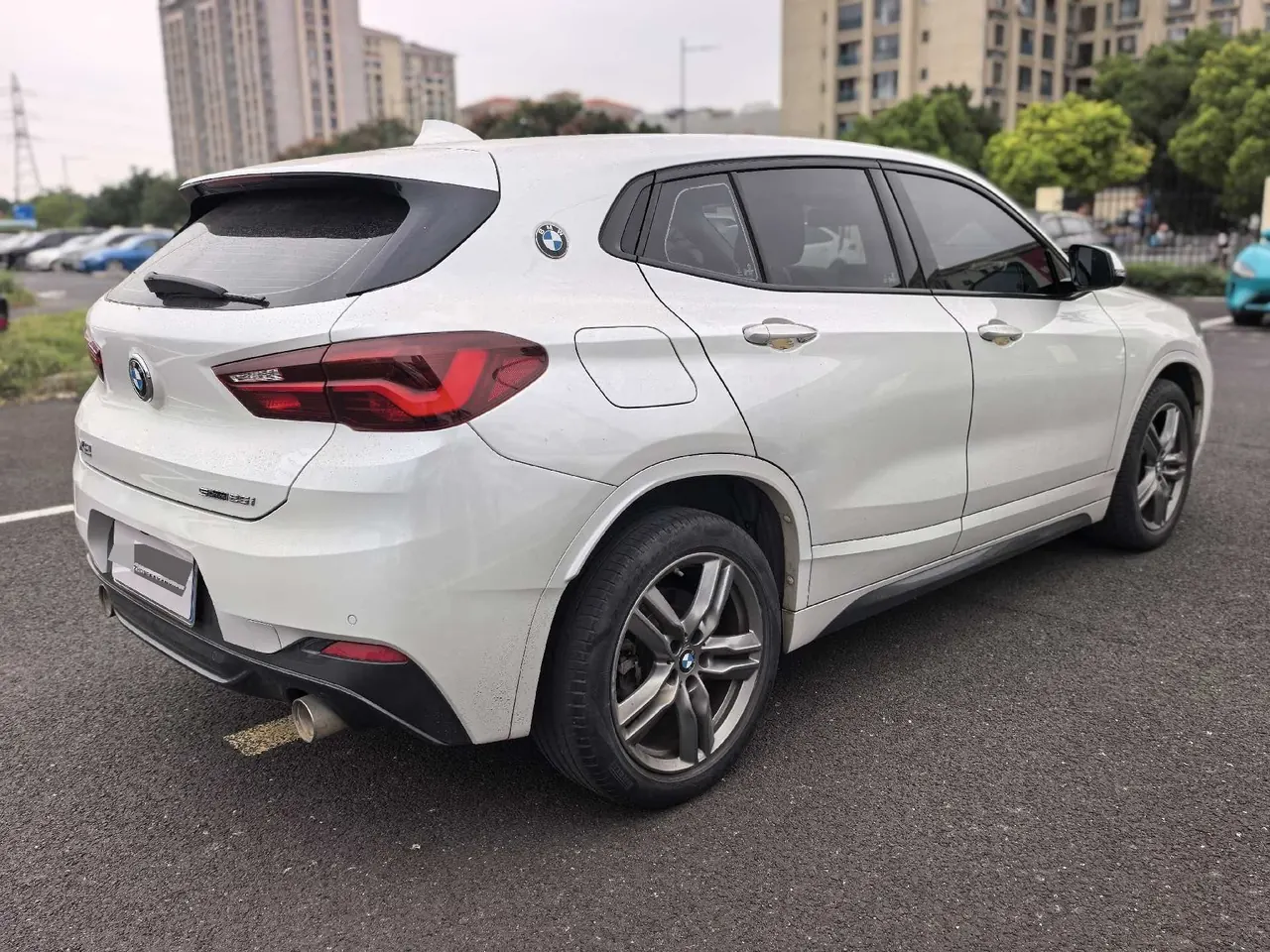 BMW 2022 X2 sDrive25i 2.0T M off-road set automatic gear 5