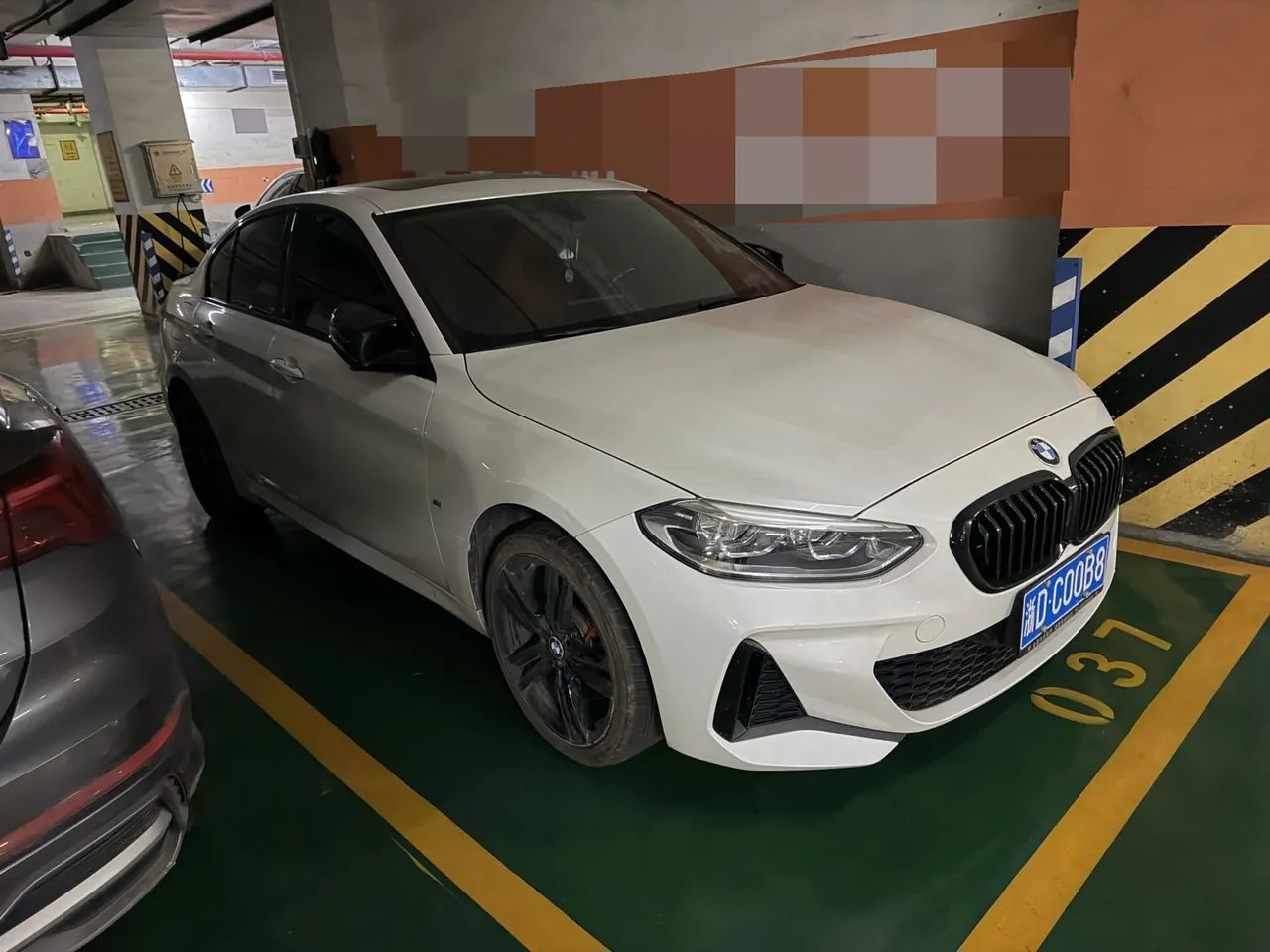 BMW 1 Series 2021 125i 2.0T M Sports Obsidian Night Edition (Changed) Automatic Gear 3