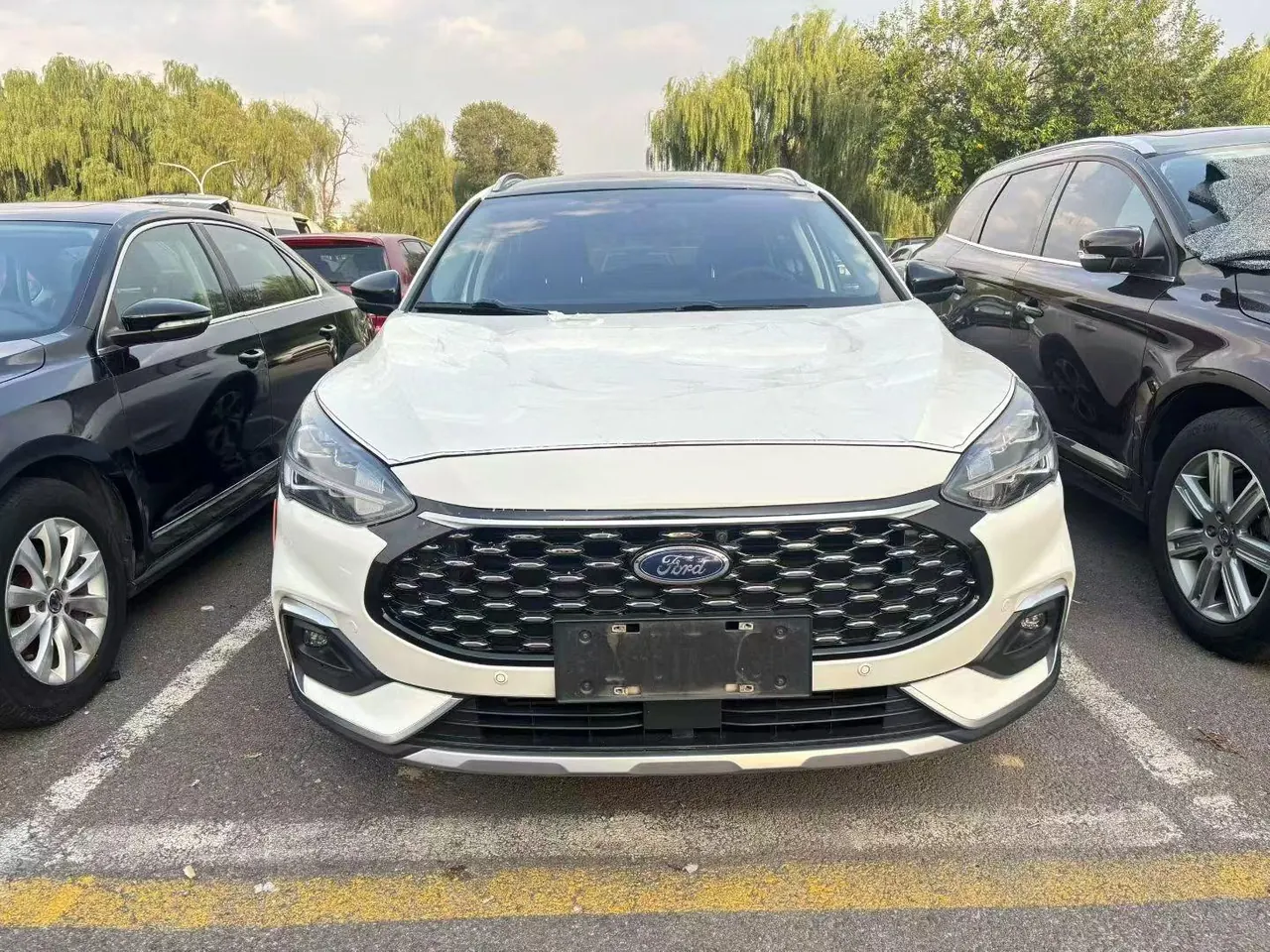 Ford 2021 Fox-hatchback 1.5T EcoBoost 180 Hunting Tide Automatic Gear 2