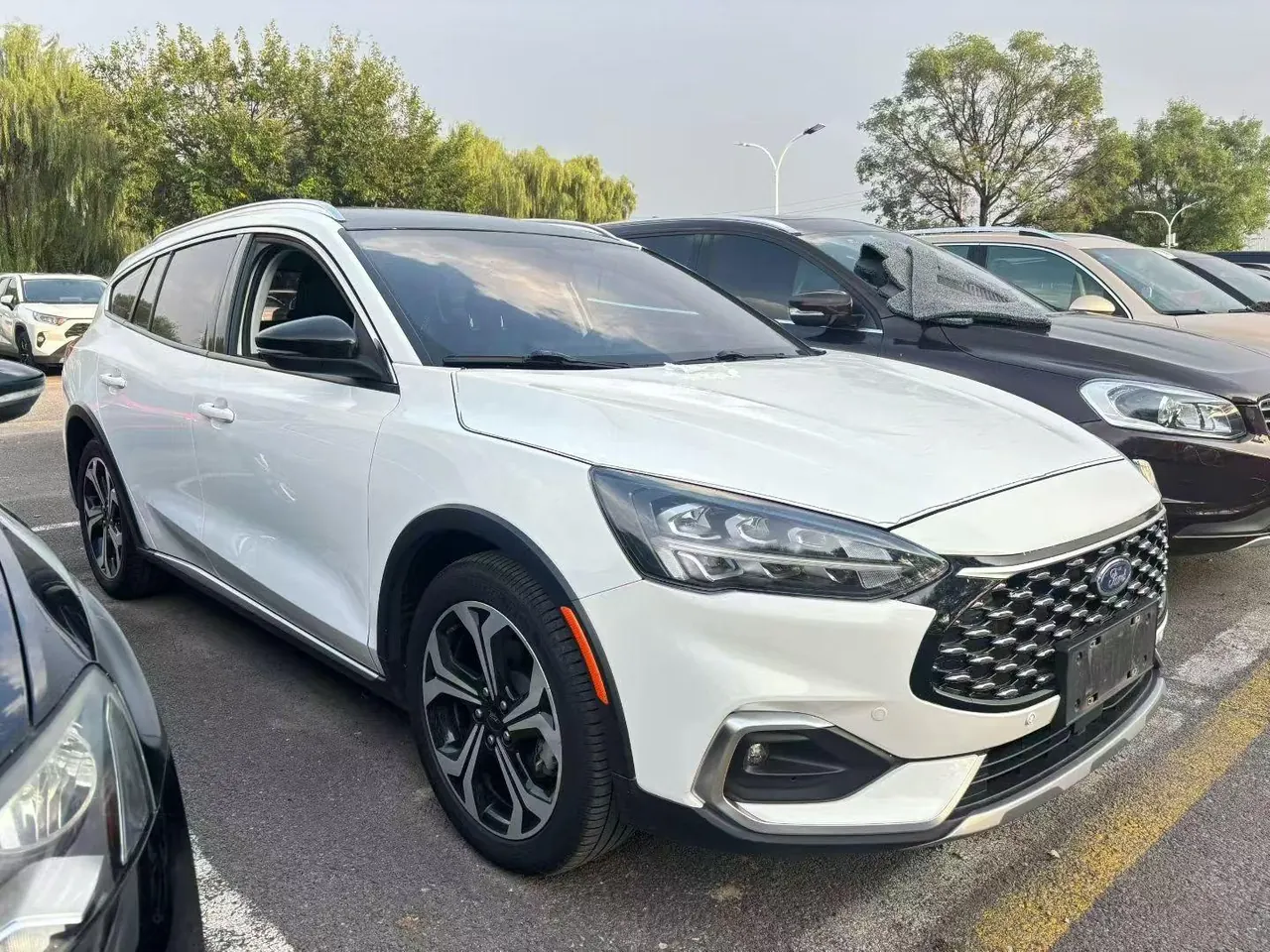 Ford 2021 Fox-hatchback 1.5T EcoBoost 180 Hunting Tide Automatic Gear 3