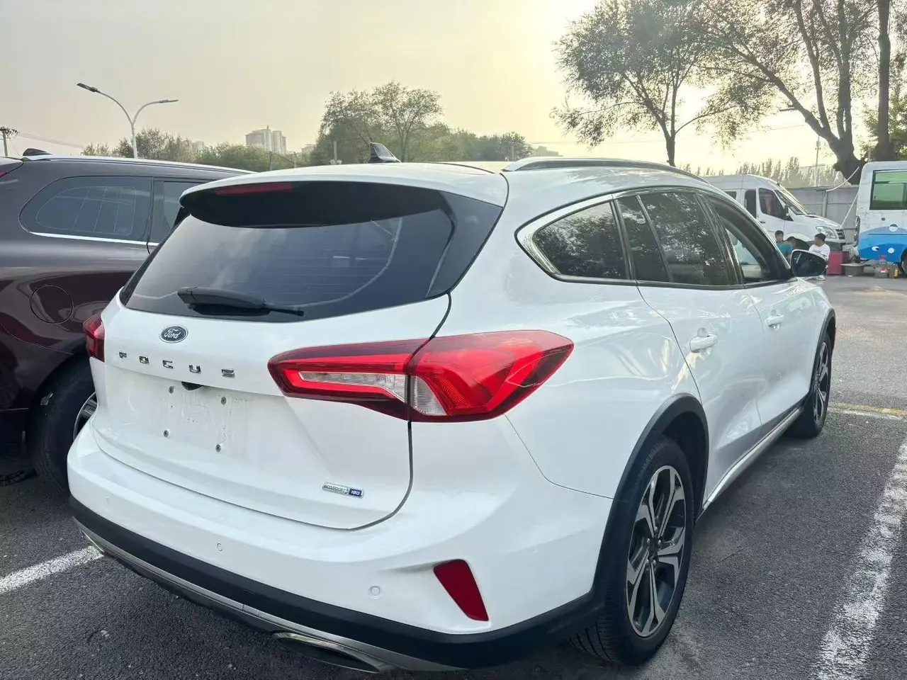 Ford 2021 Fox-hatchback 1.5T EcoBoost 180 Hunting Tide Automatic Gear 4
