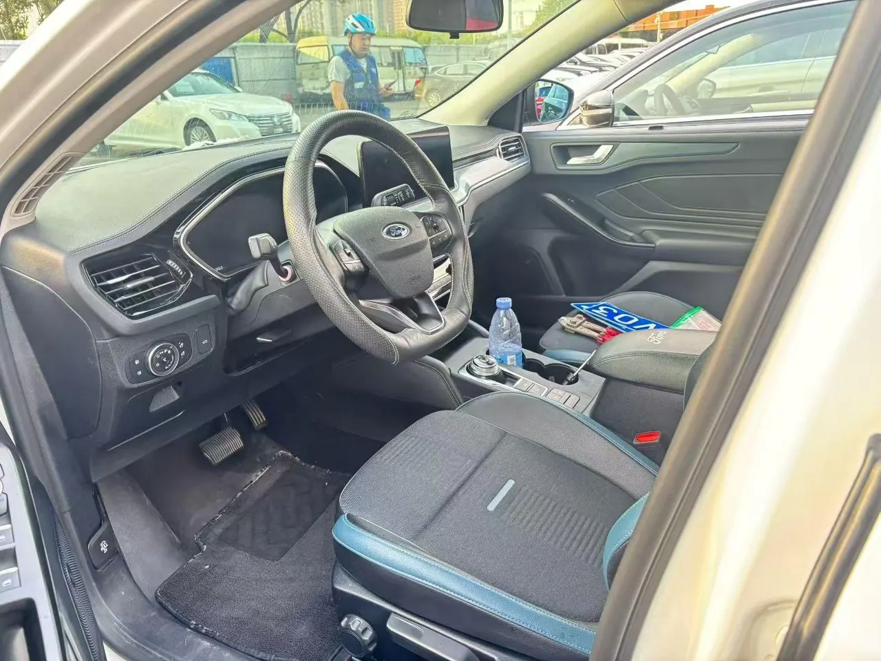 Ford 2021 Fox-hatchback 1.5T EcoBoost 180 Hunting Tide Automatic Gear 8