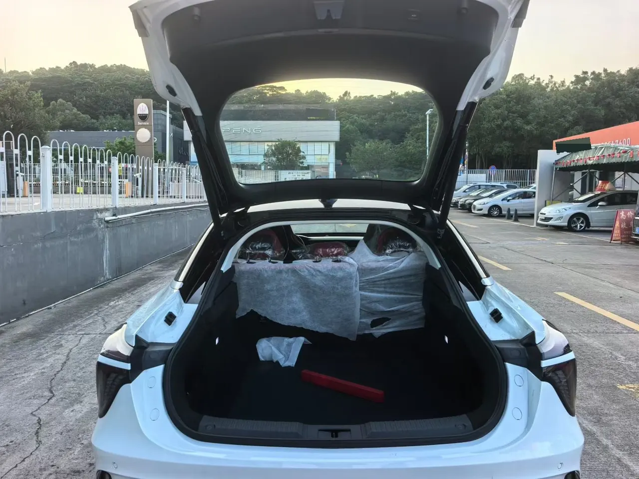 HongQi 2025 H6 2.0T Zhiyuan Edition Automatic Gear 7