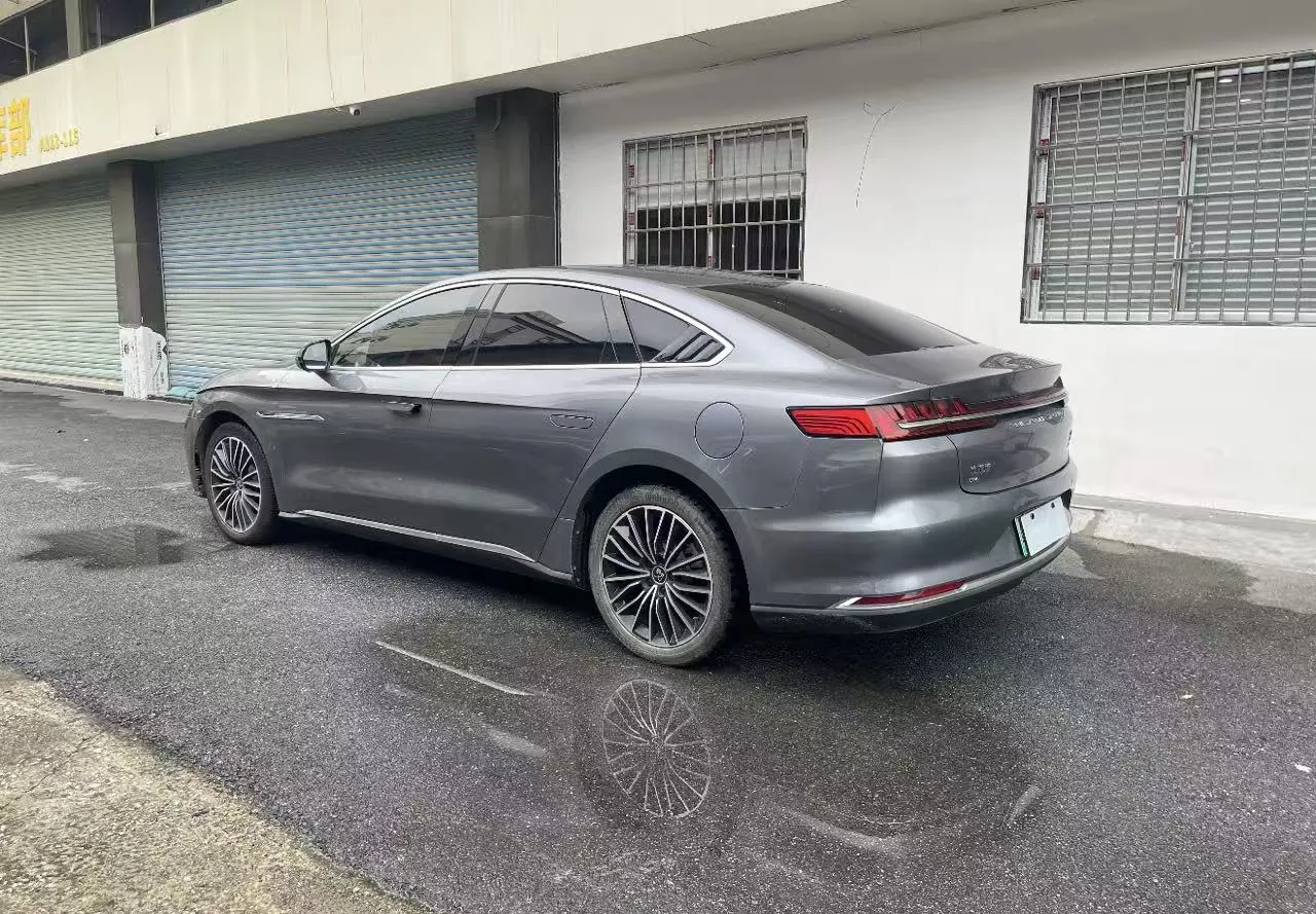 BYD 2020 Han DM 2.0T 4-wheel drive performance version noble automatic gear 4