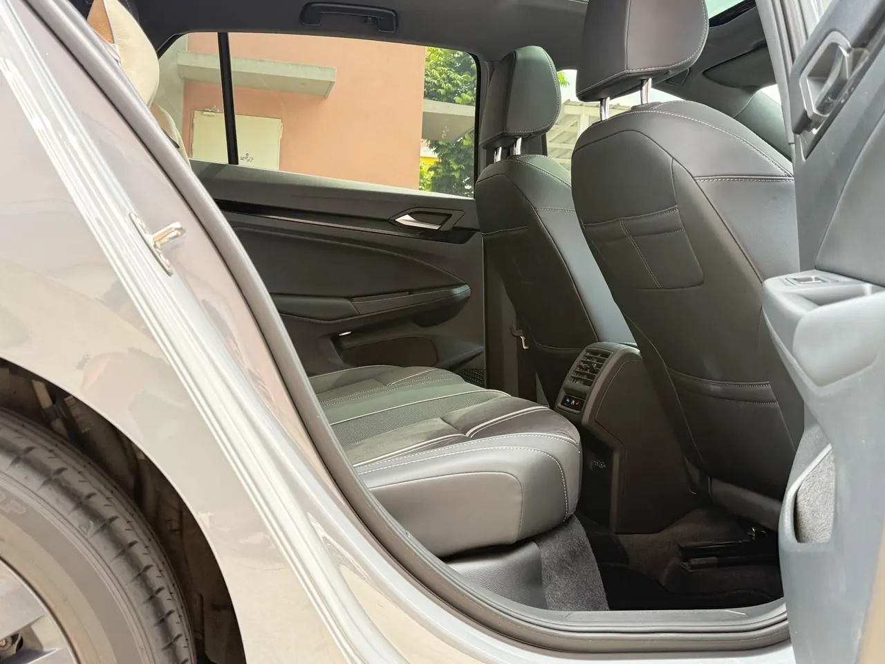 Volkswagen 2021 Golf 8 R-Line 1.4TSI 280TSI Automatic 7