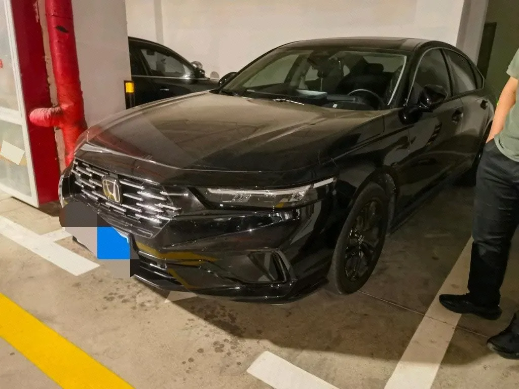 Open image lightbox: Honda 2025 11th Generation Accord 1.5T Stepless 260TURBO Deluxe Automatic Gear