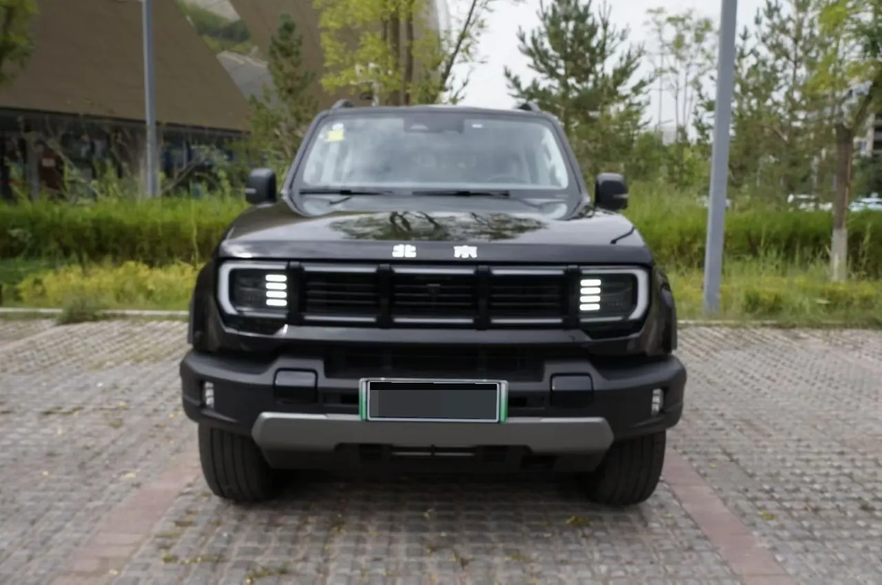 Beijing 2025 BJ40e Standard Edition Automatic 2