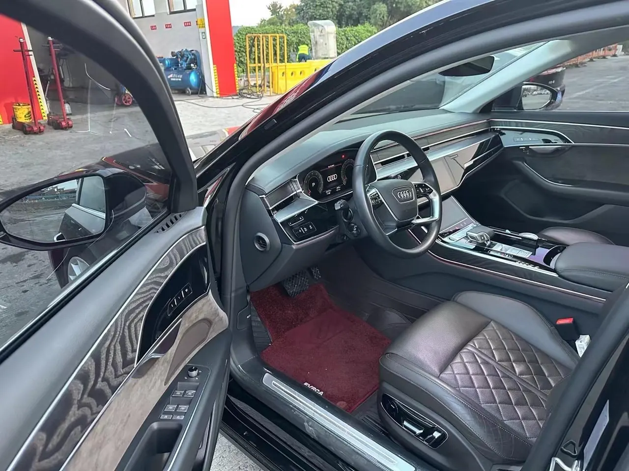 Audi A8L (Imported) 2021 A8L 48V 3.0TFSI 50TFSI Quattro Luxury Automatic Gear 5