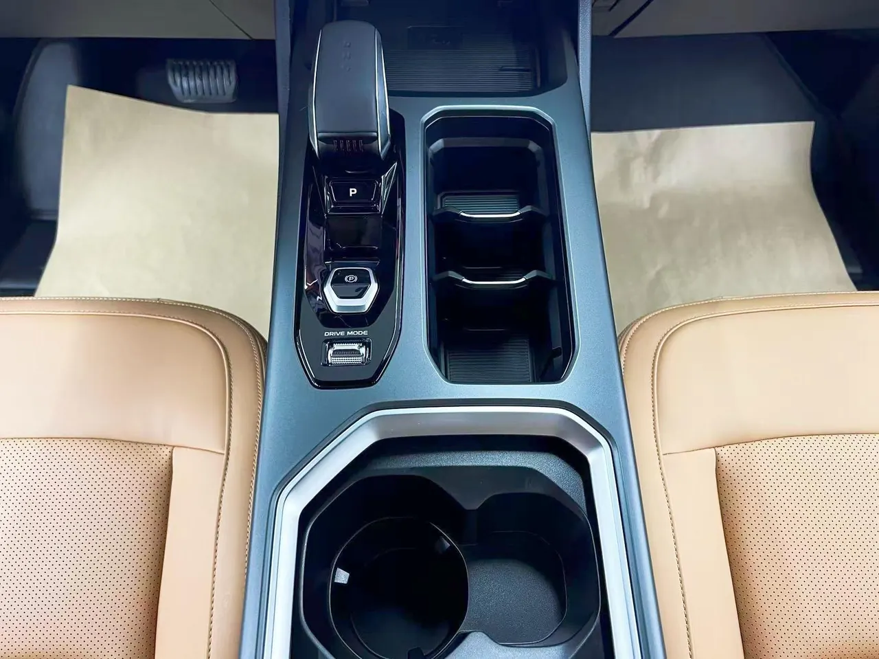Geely 2026 Hao Yue L 2.0TD happy automatic transmission 12