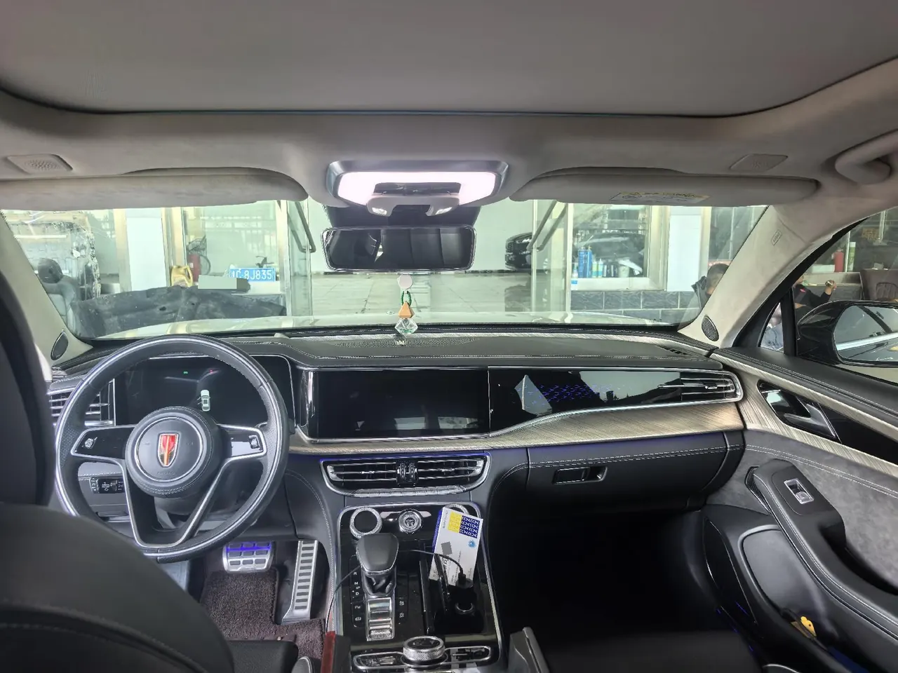 HongQi 2020 H9 3.0T Zhilian Flag Collar Four-seat Automatic Gear 10