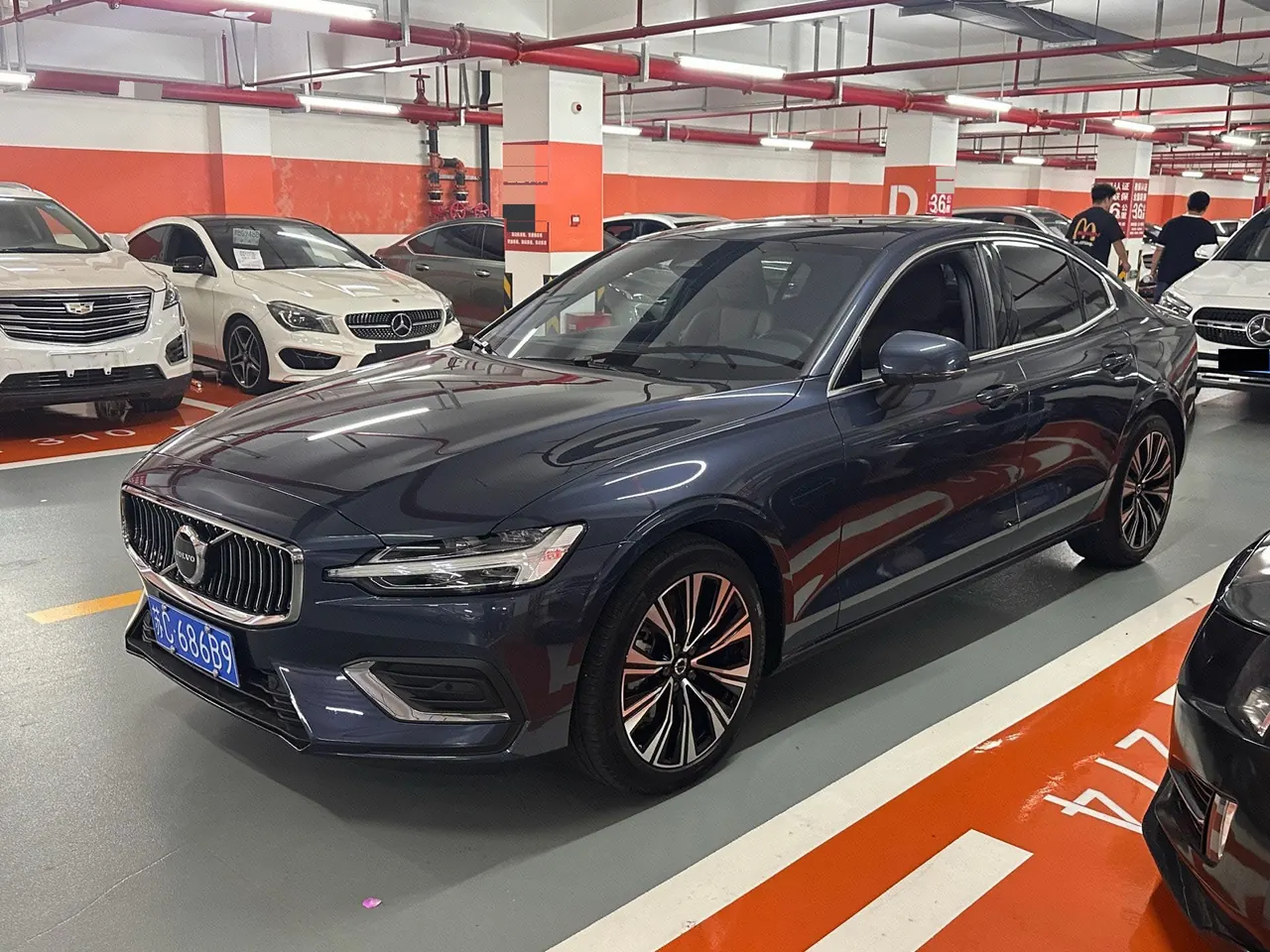 Volvo 2026 S60 48V 2.0T B4 Zhiyuan Deluxe Edition Automatic Gear - View 1