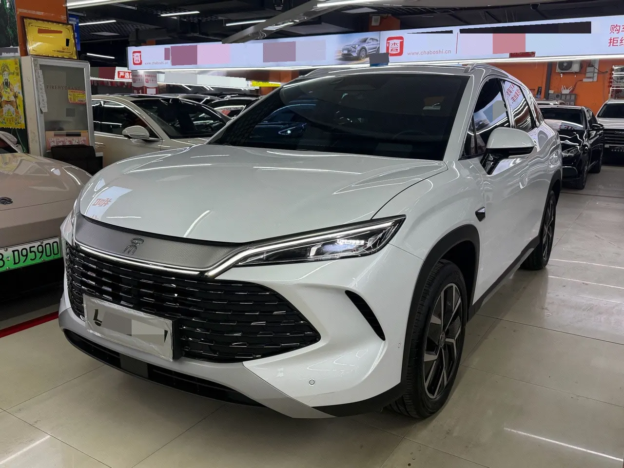 BYD 2026 Song L DM-i 1.5 Stepless 200KM Exceed Automatic Transmission - View 1
