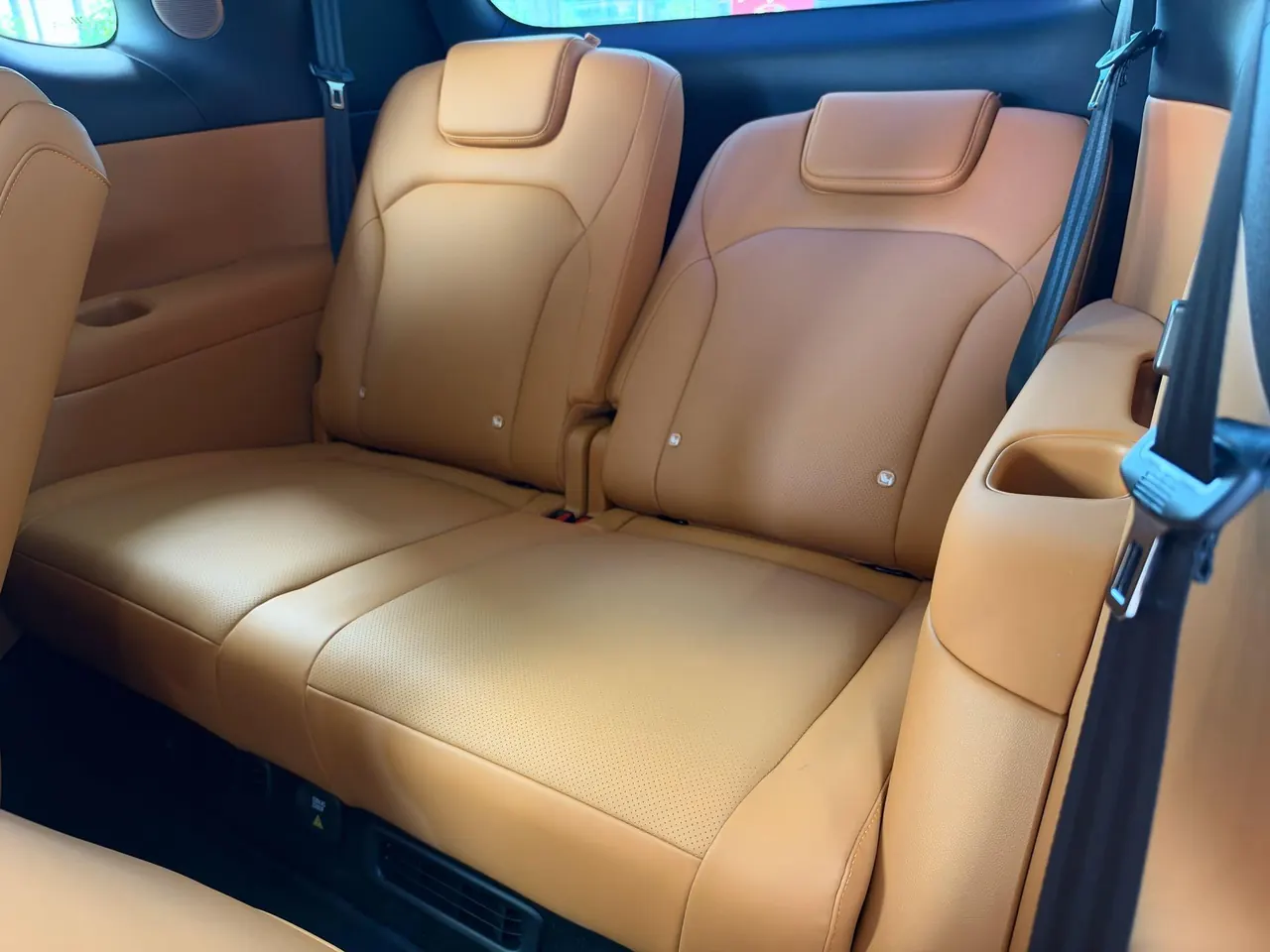 IM 2026 IM LS8 52 Max Luxury Six-seat Automatic Gear 12