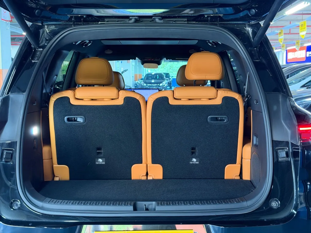 IM 2026 IM LS8 52 Max Luxury Six-seat Automatic Gear 14