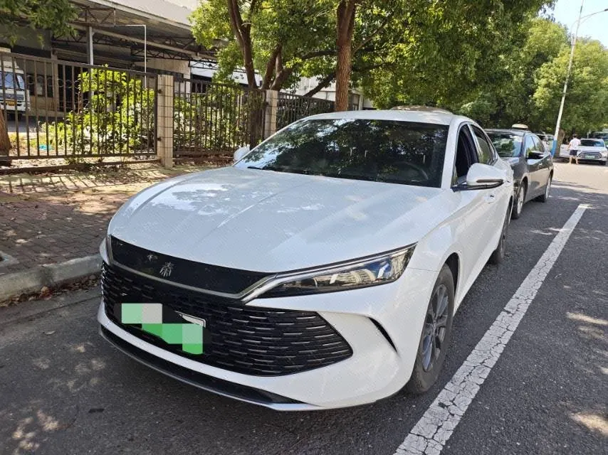 Open image lightbox: BYD 2024 Qin L DM-i 1.5 stepless 80KM leading automatic gear