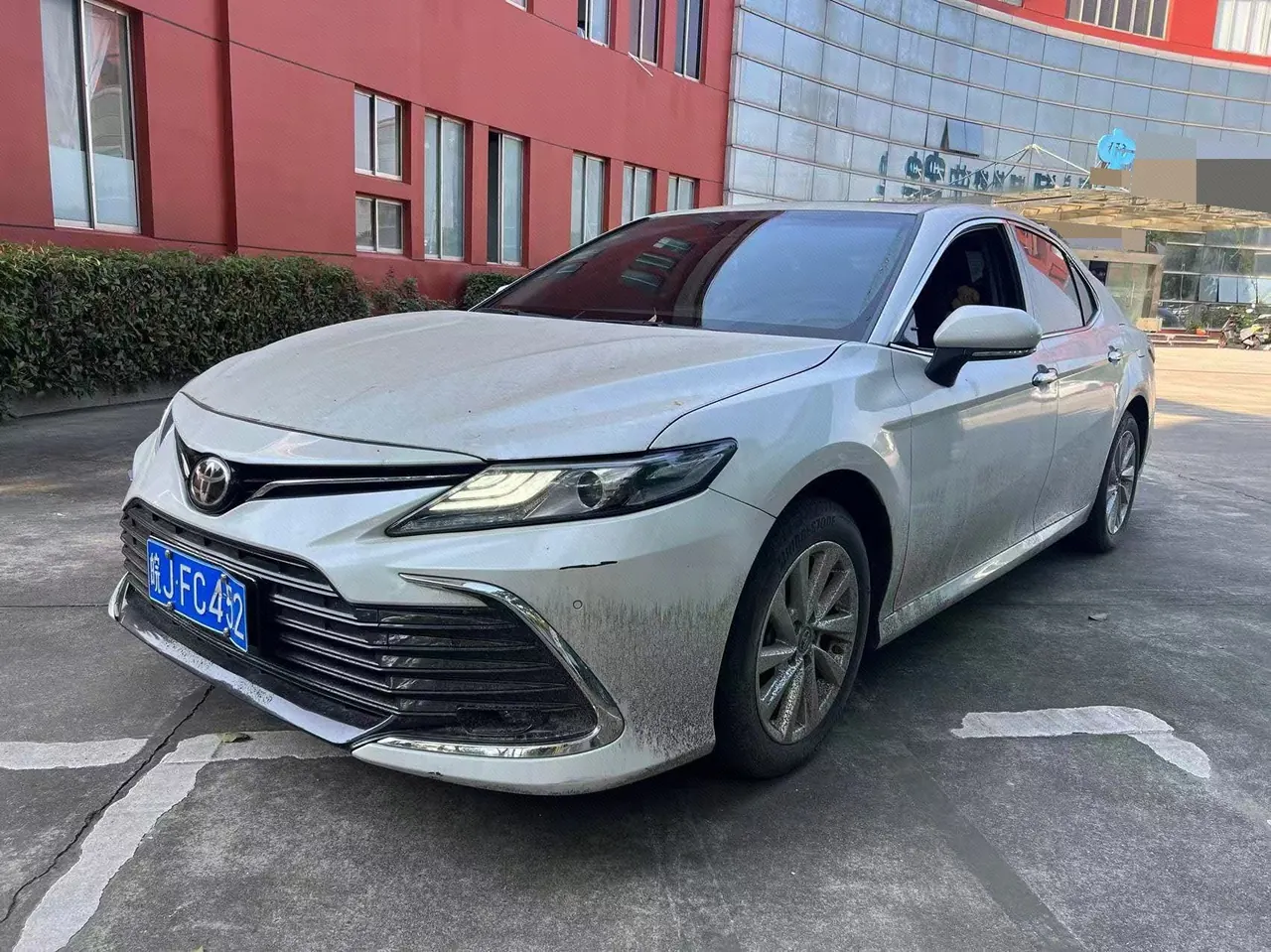 Open image lightbox: Toyota 2021 Camry 2.0G Stepless Deluxe Edition Automatic Gear