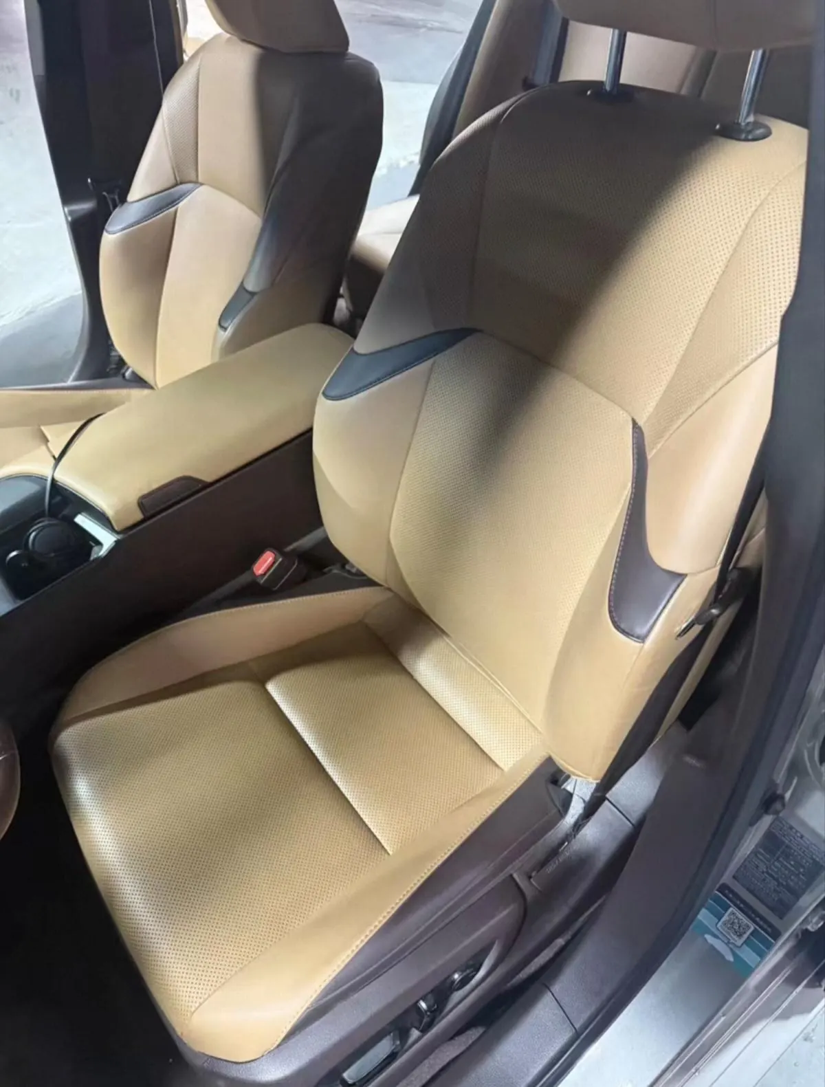 Lexus ES (Imported) 2021 ES260 2.5 Excellence Automatic Gear 4