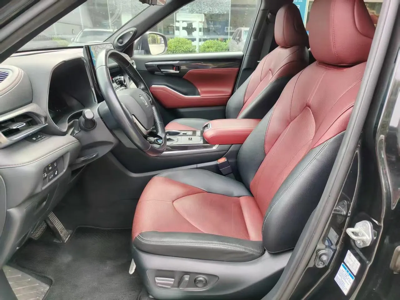 Toyota 2021 Crown Land Release 2.5 Stepless Four-wheel Drive Flagship Automatic Gear 5