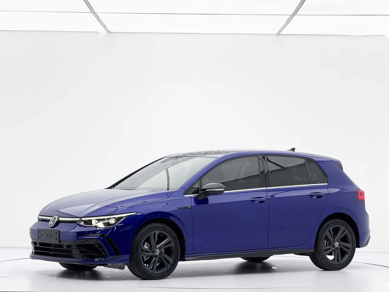 Open image lightbox: Volkswagen 2021 Golf 8 R-Line 1.4TSI 280TSI Automatic