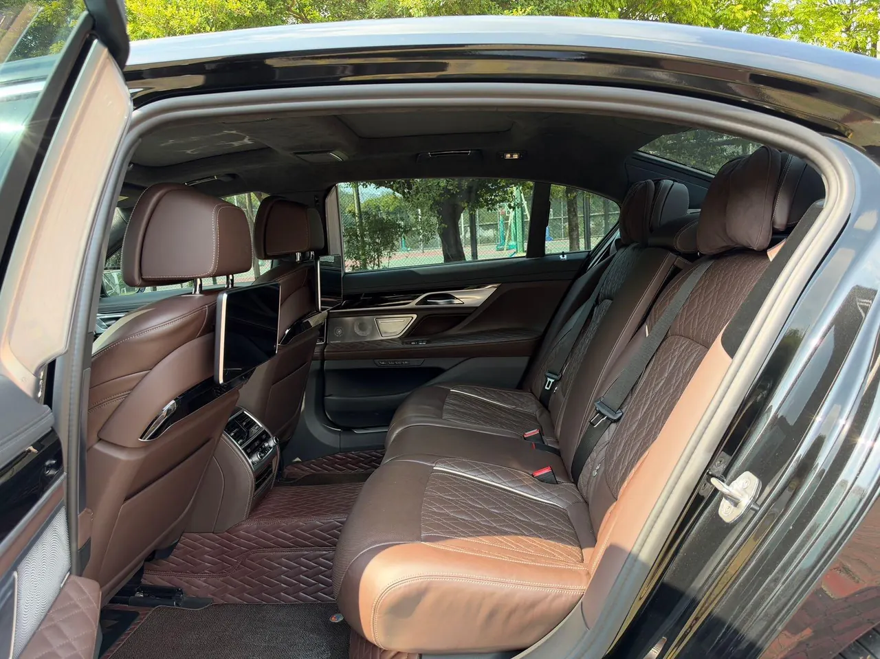 BMW 7 Series (Imported) 2022 740Li xDrive 3.0T Administrative Luxury Suit Automatic Gear 5