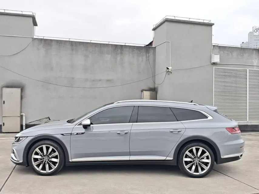 Volkswagen 2021 CC Hunting Car 2.0TSI 380TSI Hunting Heart Edition Automatic Gear 5
