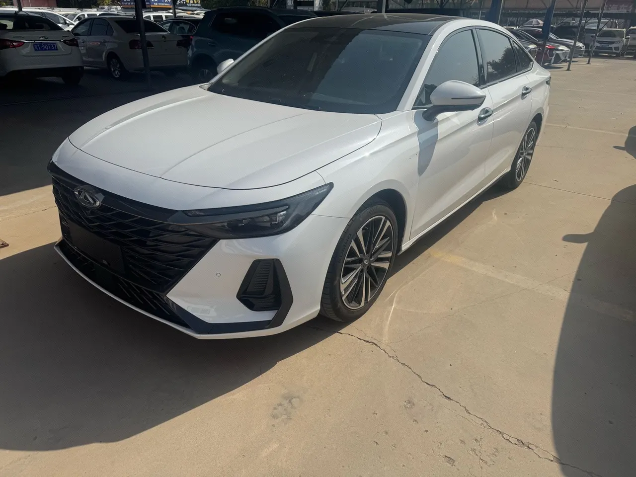 Open image lightbox: Chery 2023 Erez 8 2.0T High Energy Edition Automatic Gear