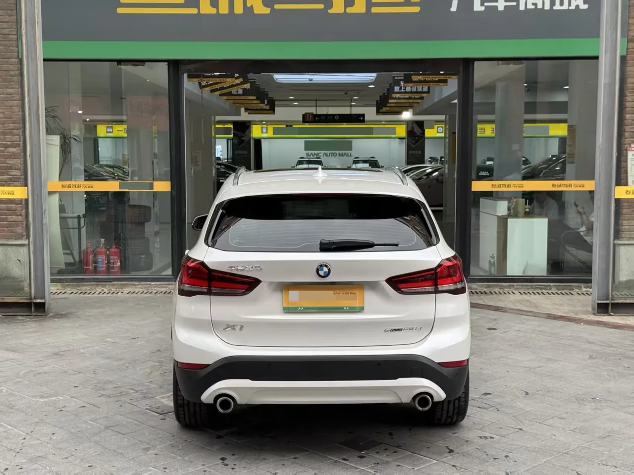 BMW 2021 X1 sDrive25Li 2.0T Leading Automatic Gear 6