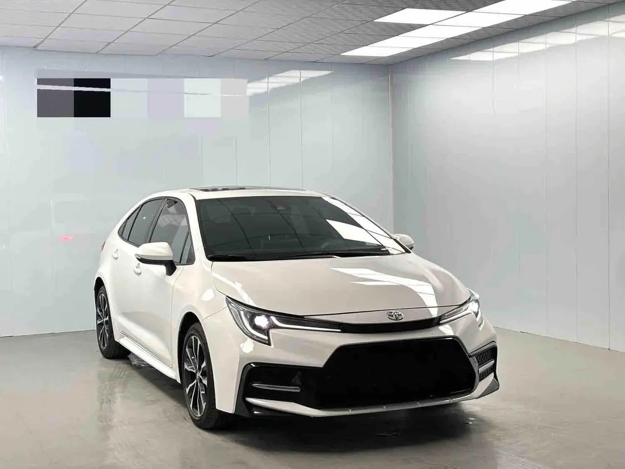 Toyota 2022 Lei Ling 1.2T Stepless 185T Sports Edition Automatic Gear 3