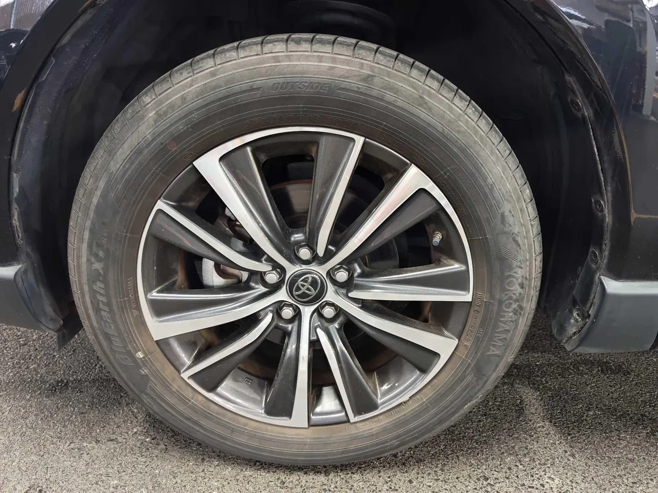 Toyota 2022 Lingbo 2.0 Stepless Two-Drive Deluxe Automatic Gear 12