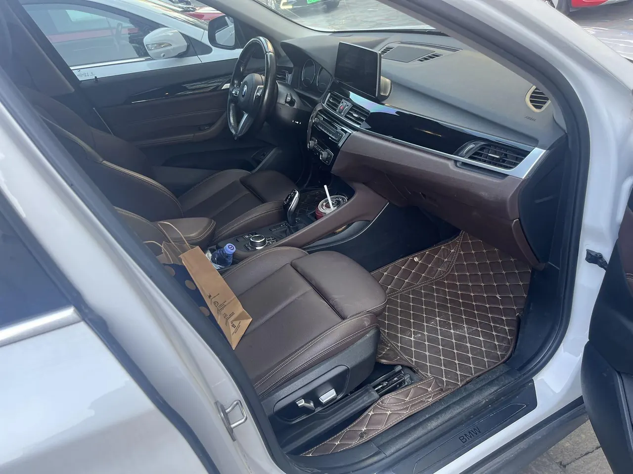 BMW 2022 X1 sDrive25Li 2.0T Leading Automatic Gear 2