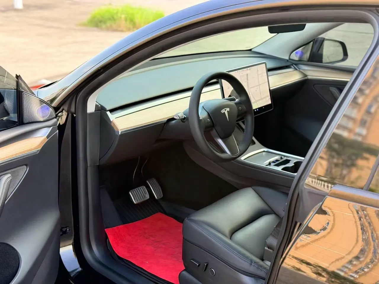 Tesla 2021 Model Y Standard Endurance Rear Drive Automatic Gear 5