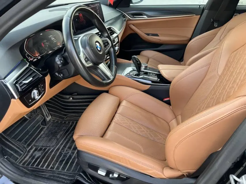 BMW 5 Series (Imported) 2021 525i 2.0T M Sports Suit Automatic Gear 4
