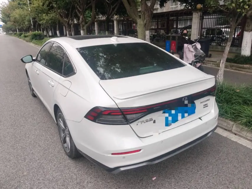Honda 2023 11th Generation Accord 1.5T Stepless 260TURBO Excellent Automatic Gear 4