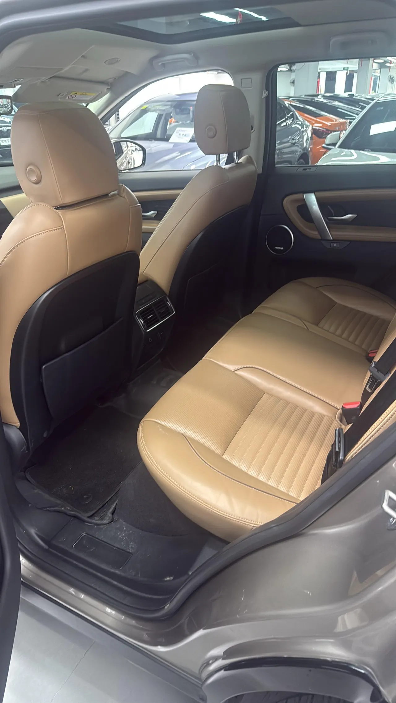 Land Rover 2023 Discovery Sports Edition 48V 2.0T 249PS R-Dynamic HSE Luxury Custom Edition Automatic Gear 4