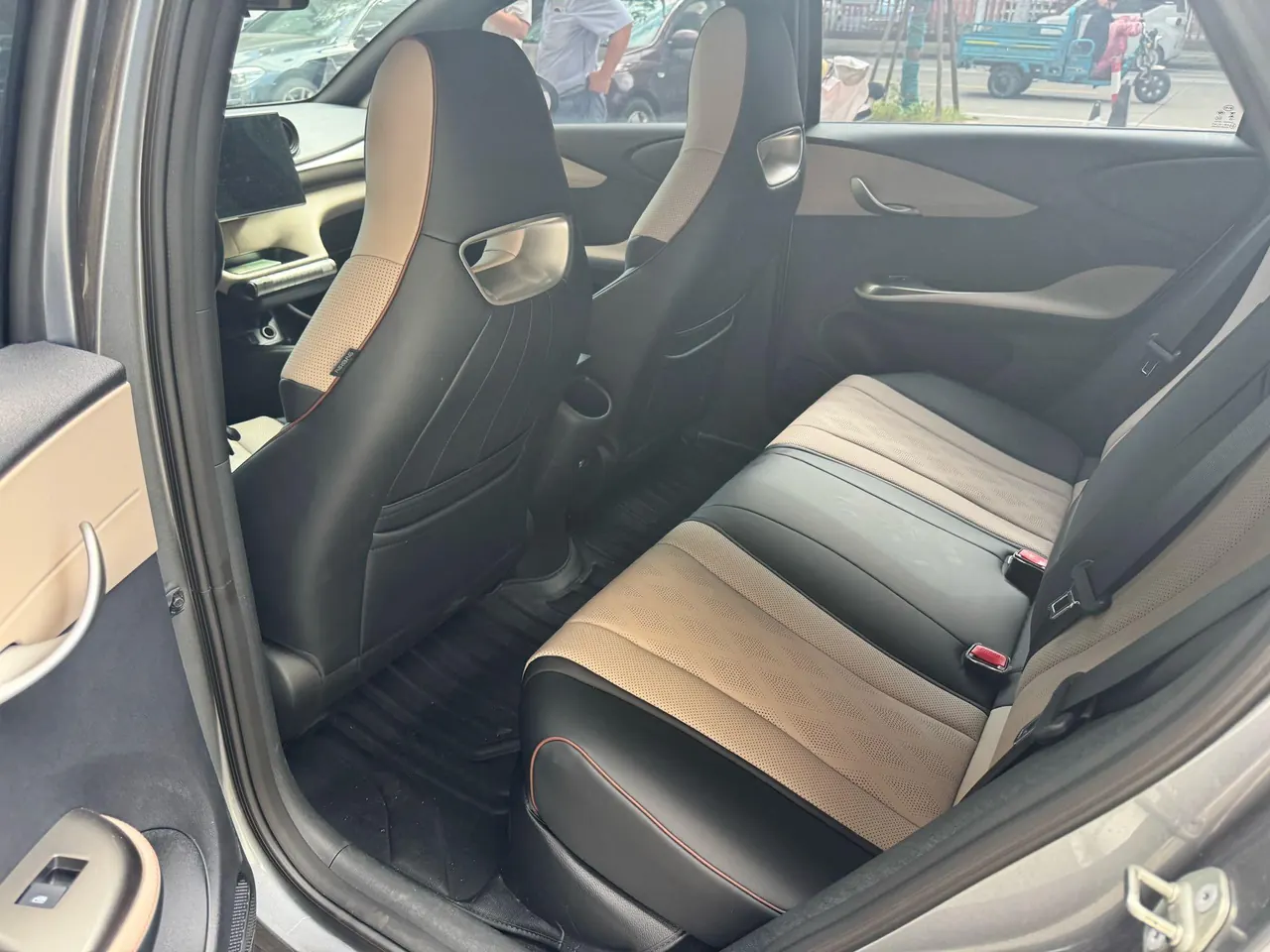 BYD 2023 Dolphin 420km Fashion Edition Automatic 3