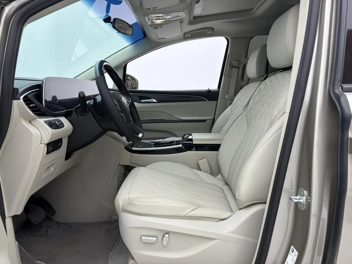 Buick 2023 GL8 ES Lu Zun 48V 2.0T 653T Comfortable Automatic Gear 6
