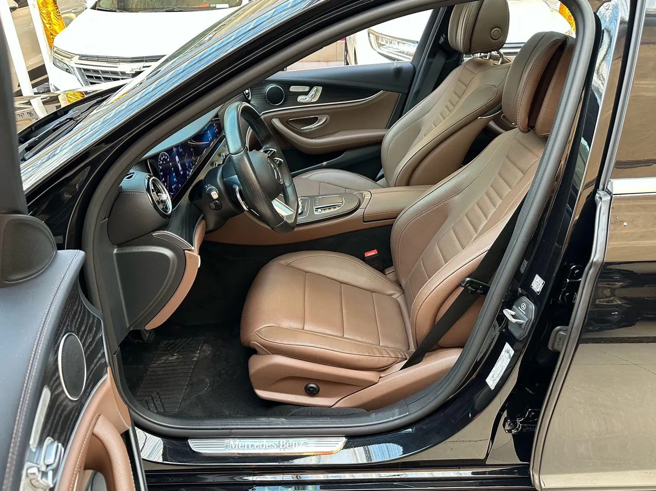 Mercedes Benz E-Class 2021 E 300 L 2.0T Sports Fashion Automatic Gear 7