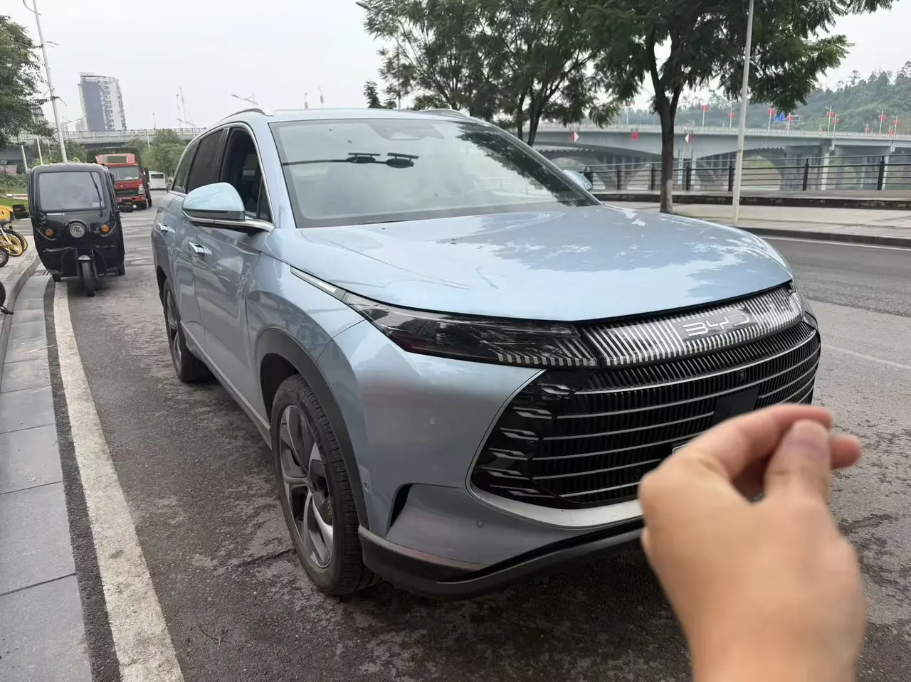 BYD 2023 frigates 07 DM-i 1.5T stepless 100KM flagship automatic gear 3