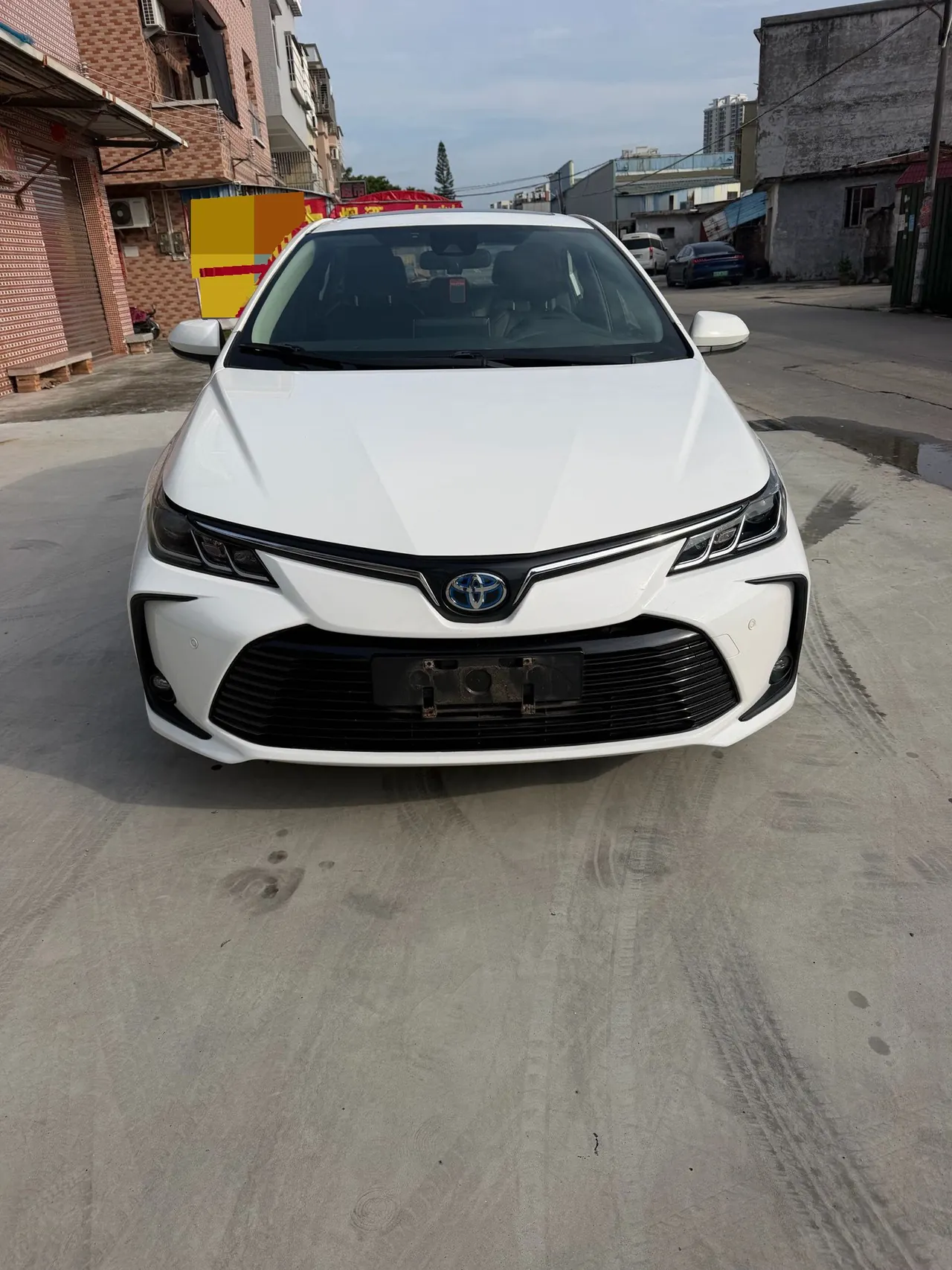 Toyota 2023 Corolla Double Engine 1.8 Stepless Intelligent Electric Hybrid Pioneer Edition Automatic Gear 2