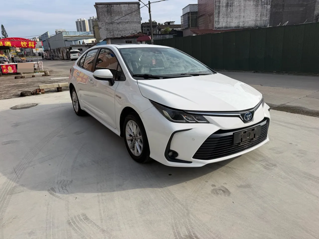 Toyota 2023 Corolla Double Engine 1.8 Stepless Intelligent Electric Hybrid Pioneer Edition Automatic Gear 3