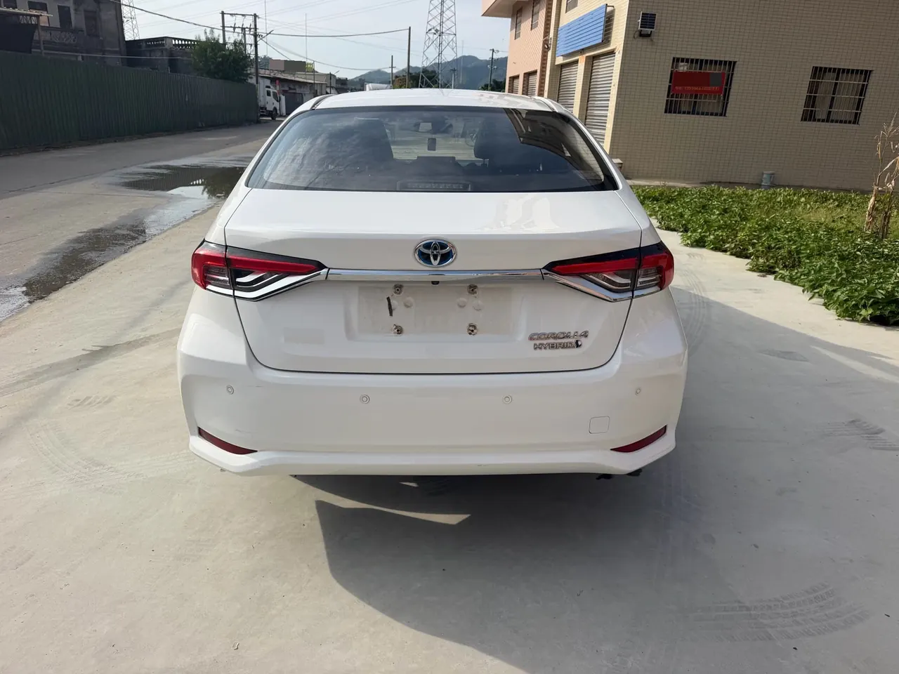 Toyota 2023 Corolla Double Engine 1.8 Stepless Intelligent Electric Hybrid Pioneer Edition Automatic Gear 9