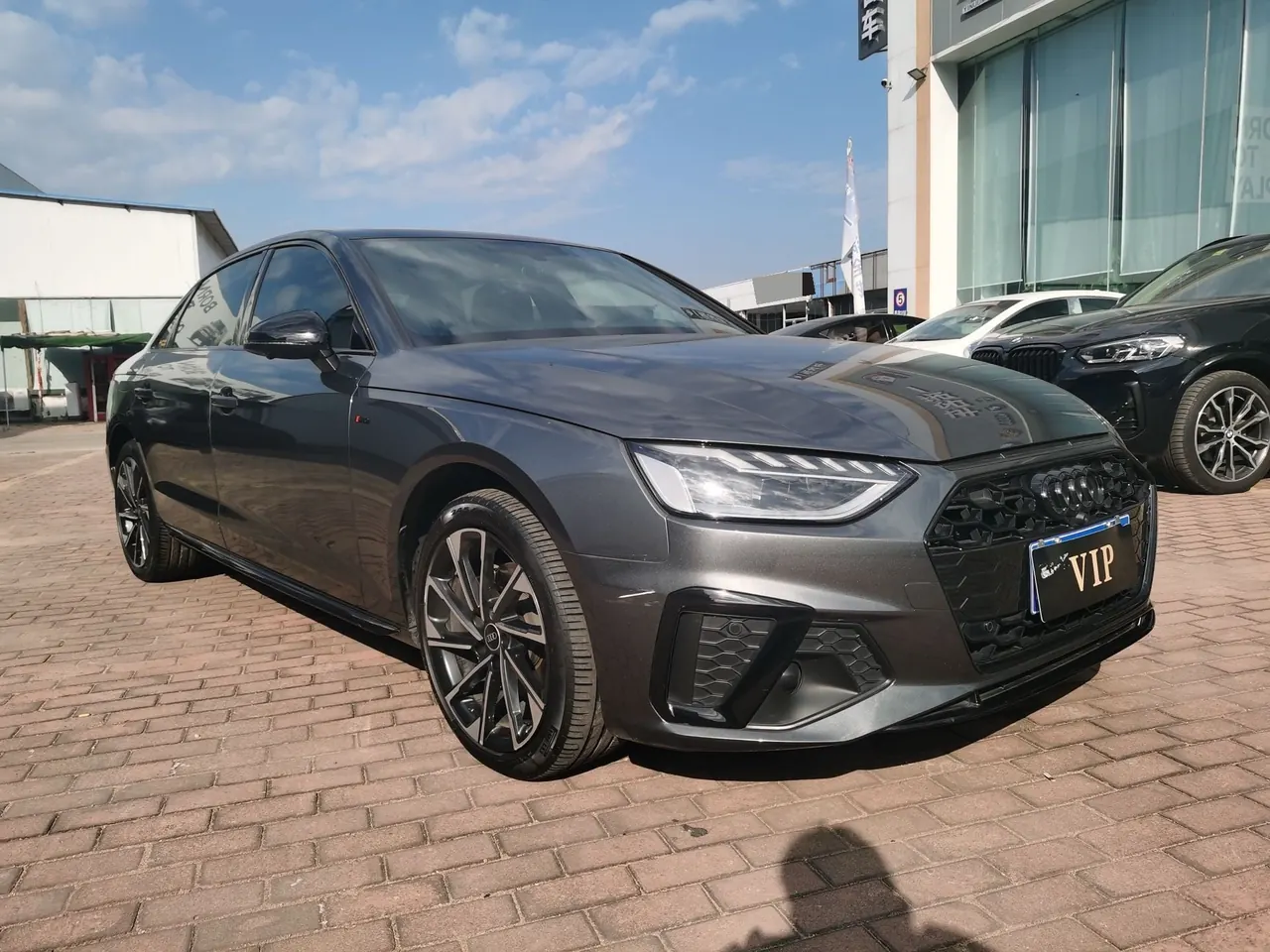 Audi 2023 A4L 2.0TFSI 40TFSI Fashion Dynamic Automatic 3