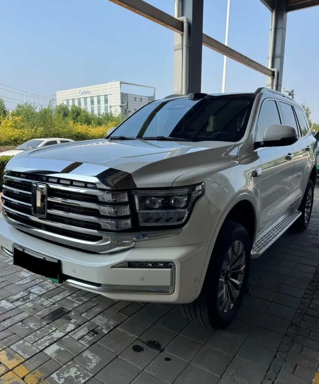 Открыть галерею: Tank 2026 Tank 500 Hi4-Z 2.0T Smart Edition Automatic Gear