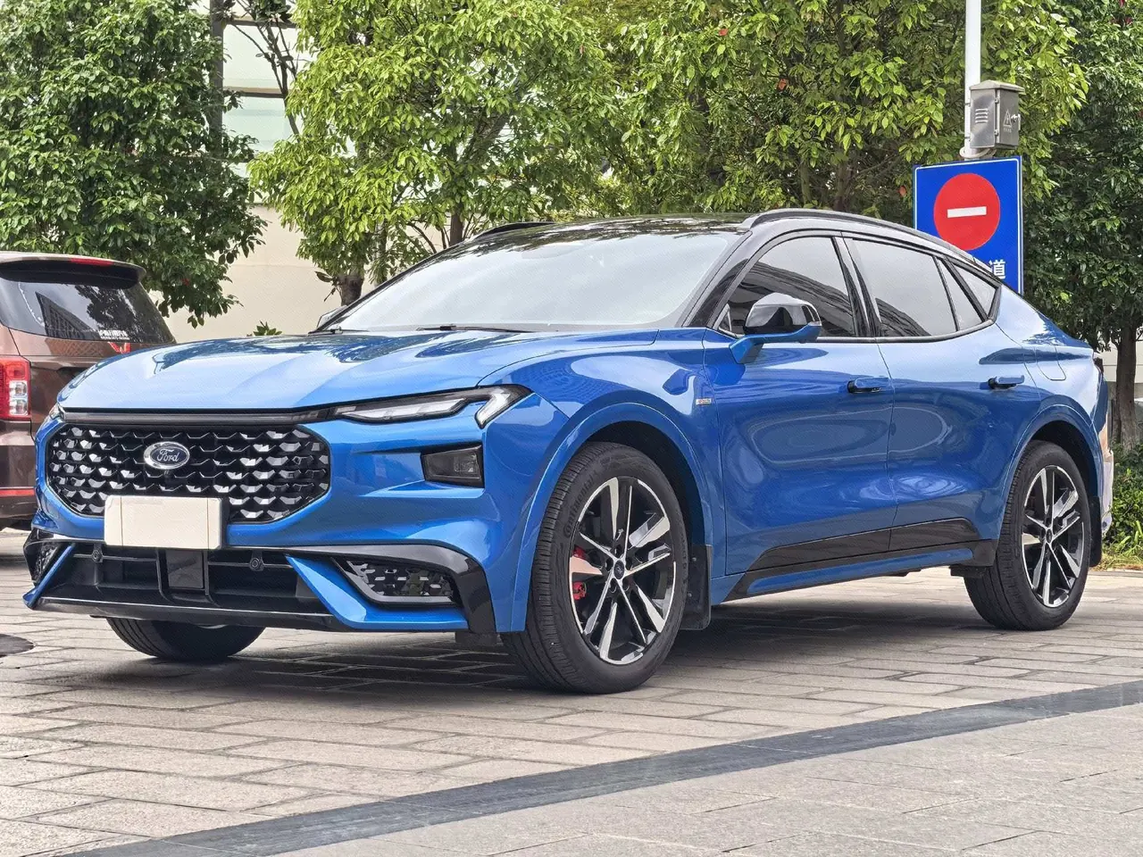 Ford 2022 EVOS 2.0T EcoBoost 245 ST-Line Automatic - View 1