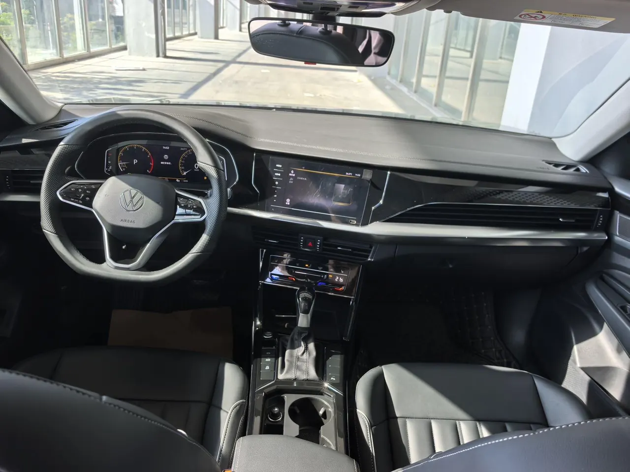 Volkswagen 2023 Passat 2.0TSI 330TSI Star Elite Edition (Modified) Automatic Gear 5